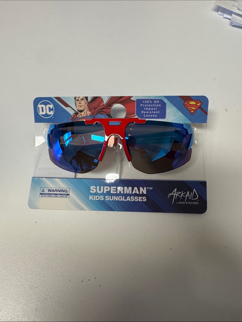 Superman Kids Sunglasses - Red & Blue